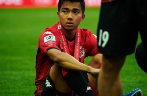 "คอนซาโดเล่" ต่อสัญญา "ชนาธิป" หลังมีข่าวสนค้าแข้งลีกยุโรป