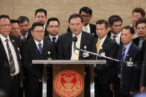 "กวินนาถ-จารึก" ไม่เชื่ออนค.อ้างมติขับองค์ประชุมไม่ครบ กกต.ชี้เตะถ่วงมีสิทธิร้องศาล