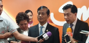 “ถาวร”สั่ง”ไทยสมายล์พลิกธุรกิจ ตั้งเป้าปีนี้มีกำไร-ผนึกบินไทยทำแผนแก้ปมน่านฟ้าเสรี