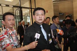 “สิระ” แจงเหตุ กมธ.ปราบโกงร้าว “เสรีพิศุทธ์”เล่นเรื่องถวายสัตย์ฯไม่เลิก-ไม่น่าเคารพ จวกไร้สำนึก
