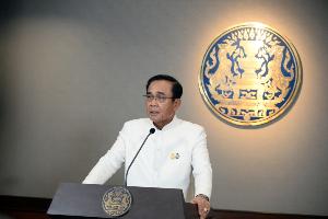 นายกฯ ชม ตร.สร้างเกียรติยศ-ศักดิ์ศรี จับโจรปล้นทอง รับคุยทุกวันให้กำลังใจ