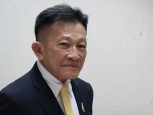 “สมพงษ์” เตือนรัฐบาลอย่าคิดบิดเบือนแก้ปมเสียบบัตรแทน หวั่นซ้ำเติมเศรษฐกิจ-ความเชื่อมั่นประเทศ