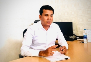 เด็ก ปชป.จวกรัฐเปลี่ยนหลักการปกป้องตัวเองปมเสียบบัตร ชู“นิพิฏฐ์”ทำถูกแล้ว