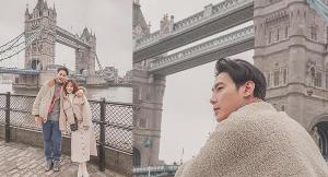 สูญเงินสองแสน!! “ต๊ะ วริษฐ์ - แอน" ดวงซวย ถูกขโมยกระเป๋าขณะไปฮันนีมูนที่อังกฤษ