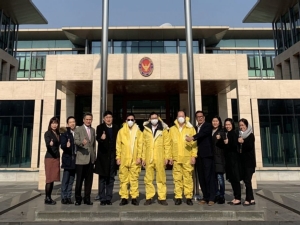 สถานทูตส่ง 3 จนท.นั่งรถจากปักกิ่งถึงอู่ฮั่นเย็นพรุ่งนี้ ประสานนำคนไทยกลับ
