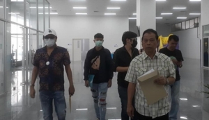 ร้องกองปราบ ถูกร้านนาฬิกาหรูย่านศรีนครินทร์เบี้ยว เสียหายนับ 10 ล้าน