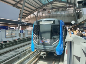ขยายเวลาวิ่งเต็มระบบ! รถไฟฟ้าสีน้ำเงินต่อขยายเริ่ม 15 ก.พ. “เตาปูน-ท่าพระ”