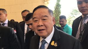“บิ๊กป้อม” ยันไร้นัยสามมิตรคืนชีพ เป็นลูกน้องหมด ชี้เรื่องของ อนค.เล่นนอกสภา