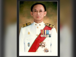 เปิดเหตุ "ชั่งทอง" อดนั่งตุลาการศาลรธน. "พรเพชร" ชี้คนหมดวาระทำหน้าที่จนชุดใหม่โปรดเกล้าฯ
