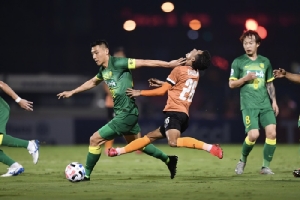 "กว่างโซ้ง" พ่าย "ปักกิ่ง" คาบ้าน 0-1 ปราชัยบอลเอเชีย 2 เกมรวด