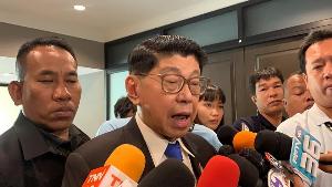 “วิษณุ” ขอรอฟังพร้อมกัน ศาลรัฐธรรมนูญชี้ชะตาอนาคตใหม่ ขออย่าคาดเดา