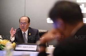 “บิ๊กป๊อก” สั่งชุมชนให้ความรู้เรื่องการปฏิบัติตัว ป้องกันดูแลตัวเอง ฝึกทำหน้ากากอนามัย