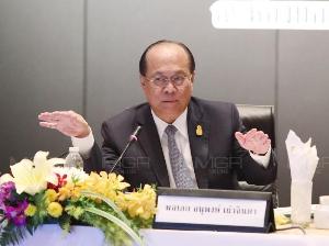 “อนุพงษ์” ให้กำลังใจ “ประยุทธ์” สู้ศึกซักฟอก ลั่นมั่นใจ โปร่งใส ยันถามมาก็ตอบไป