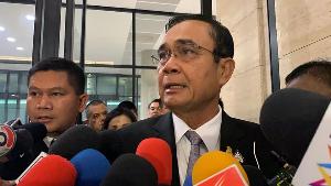 “ประยุทธ์” ยืนยันไม่มีนโยบายไอโอ พร้อมสั่งตรวจสอบ โอดตัวเองก็โดนเยอะ