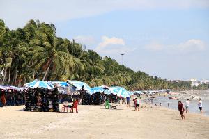 หาดบางแสน แหล่งท่องเที่ยวชื่อดังของชลบุรี