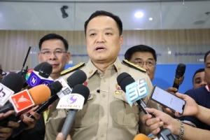 “อนุทิน” ชวนสั่งสอนพวกกักตุนหน้ากากอนามัยเอามาขายแพงๆ จุดกระแสใช้ “หน้ากากผ้า”