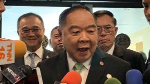 “ประวิตร” เผยเตรียม 5 พื้นที่ทหารรับ “ผีน้อย” ขอเป็นความลับ