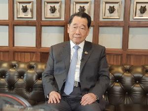 เจ้าสัว “ธนินท์” ประธานอาวุโส เครือซีพี ทุ่ม 100 ล้านบาท เร่งสร้างโรงงานผลิตหน้ากากอนามัยแจกฟรี ช่วยกรณี COVID-19