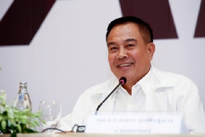 "กกท" เซ็นรับรอง "สมยศ" และทีมงาน บริหารสมาคมบอลต่อทันที