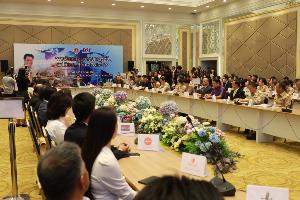 “จุรินทร์” ลงนาม MOU 40 องค์กร ผนึกกำลังดูแลราคาผลไม้ปี 63