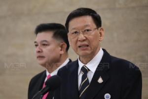 กมธ.แก้ รธน.งดประชุม ทำเรื่องขยายเวลาชดเชย ยันวันทำงานไม่ลดลงแน่