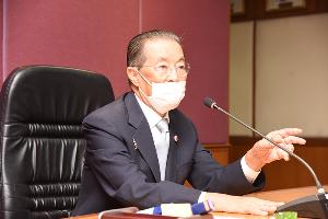 “หม่อมเต่า” เรียก ขรก.ประชุมด่วน เพิ่มมาตรการเยียวยาพิษโควิด-19