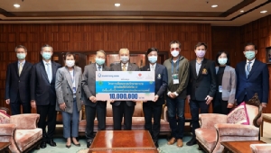 แบงก์กรุงเทพ มอบเงิน 10 ล้านบาท ร.พ.จุฬาลงกรณ์ สภากาชาดไทย