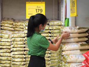 เทสโก้ โลตัส จับมือกระทรวงพาณิชย์ ลดราคาสินค้าจำเป็น วิกฤตโควิด-19