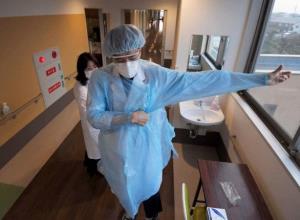 โรงพยาบาลญี่ปุ่นส่อล่มสลาย ติดเชื้อโควิดทะลุหมื่น