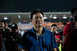 "สว.ก้อง" ยัน "เชียงใหม่ ยูไนเต็ด" พร้อมยึดผล 4 เกมแรก เผยแข้งทุกคนยินดีลดค่าเหนื่อยพยุงทีม