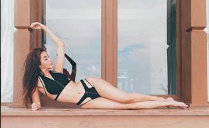 เอวจะเล็กเท่าคอแล้ว “ซูริ ซูซานน่า” อวดหุ่นเด็ดเผ็ดเกินต้าน