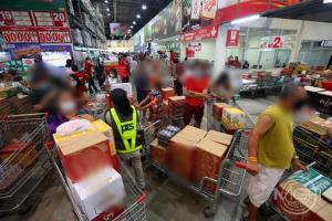 ค้าปลีกค้าส่งคุมเข้มโควิด-19 จัดระเบียบขายแอลกอฮอล์