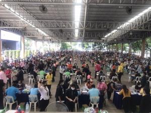 ประชาชนแห่ลงทะเบียนทบทวนสิทธิ 5,000 บาท แน่นกรมประชาสัมพันธ์