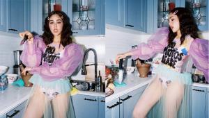 เริ่ดไม่หยุด แฟชั่นชุดอยู่บ้านเซ็ตใหม่ของ “แม่ชม” เว้าสูงจนใจหาย !!