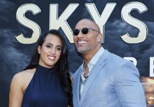 "เดอะ ร็อก" ปลาบปลื้ม!! ลูกสาวเซ็น WWE ทายาทรุ่นที่ 4 ตระกูลมวยปล้ำ