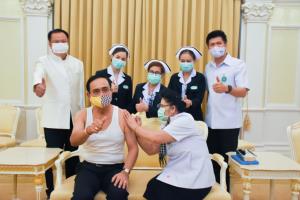 “บิ๊กตู่” งดแถลงข่าวหลังประชุม ครม.ให้โฆษกคุยแทน ขอเตรียมข้อมูลอภิปราย
