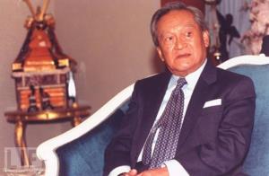 มนุษย์คุณภาพ “ไกรศักดิ์ ชุณหะวัณ”! (ตอนสอง) “พ่อได้เป็นนายกฯ แล้วนะโต้ง!”