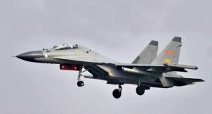 In Clip: “ฝูงบินขับไล่จีน Su-30” บินบุกเข้าไต้หวัน กองทัพไทเปส่งเครื่องบินเจ็ตขึ้นสกัดกลางท้องฟ้า