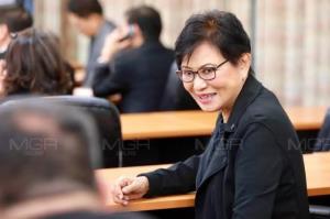 “คุณหญิงกัลยา” ไม่วิตกข่าวติดโผถูกปรับพ้น ครม.ยันมีผลงานจับต้องได้