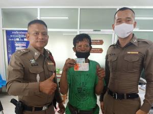หนุ่มใหญ่เก็บของเก่าชาวพิษณุโลกดวงเฮง ถูกลอตเตอรี่รางวัลที่ 1 รับ 12 ล้านบาท