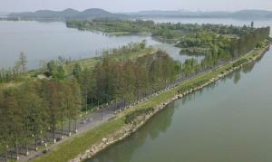อู่ฮั่นเดินหน้าสร้าง ‘อุโมงค์ใต้ทะเลสาบเมือง’ ใหญ่สุดในจีน