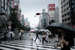 ญี่ปุ่นเล่น “กลเลขลวงโควิด” ซุกเชื้อเพื่อชาติ?