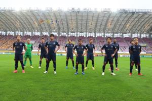 "ชนาธิป" โหม่ง 1 ตุง "คอนซาโดเล่" 10 คน ไล่เจ๊า "เวกัลตะ" ทดเจ็บ 2-2