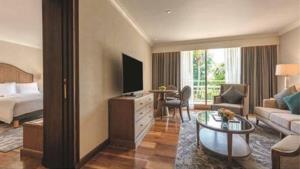 โรงแรมหรูห้องเต็ม ไม่พอใช้กักตัว โยกใช้สเตท ควอรันทีนแต่ให้จ่ายเงินเอง เล็งหาเพิ่มพันห้อง