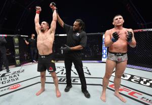 สั่งลา UFC FIGHT ISLAND! "วิทเทเกอร์" หวังชิงแชมป์มิดเดิลเวท / ตำนานแซมบ้าอำลาสังเวียน