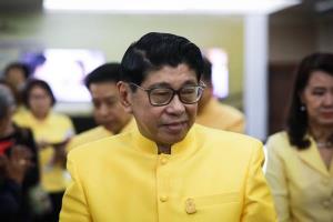 “วิษณุ” เผยมีชื่อ คกก.ศูนย์ฟื้นฟู ศก.แล้ว ให้ “ปรีดี” เชิญ ชี้โครงสร้างเลียนแบบ ศบค.