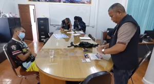 ลูกจ้างแสบกุเรื่องถูกปล้นเงินของนายจ้าง ตร.พบพิรุธเค้นสอบ สารภาพอยากได้เงินไปเล่นพนันออนไลน์