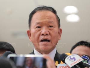 “สันติ” เดือดยันจบ ป.ตรี-โท ถูกต้อง ย้อนถาม ม.รามฯ ถ้าผิดทำไมไม่ถอนออก