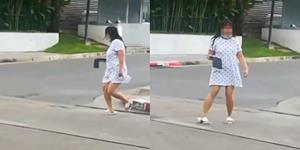 สาวปริศนาวิ่งลงถนนให้รถชนในซอยรางน้ำ ทำผู้พบเห็นแตกตื่น แต่ยังโชคดีไม่มีใครได้รับอันตราย