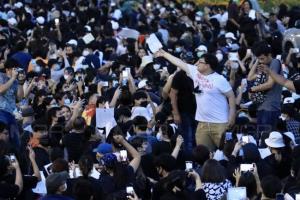 "รศ.หริรักษ์" เผย ม็อบพุ่งเป้าโจมตีแค่สถาบันฯ ถาม นี่หรือคือการปราศรัยแบบมีวุฒิภาวะ
